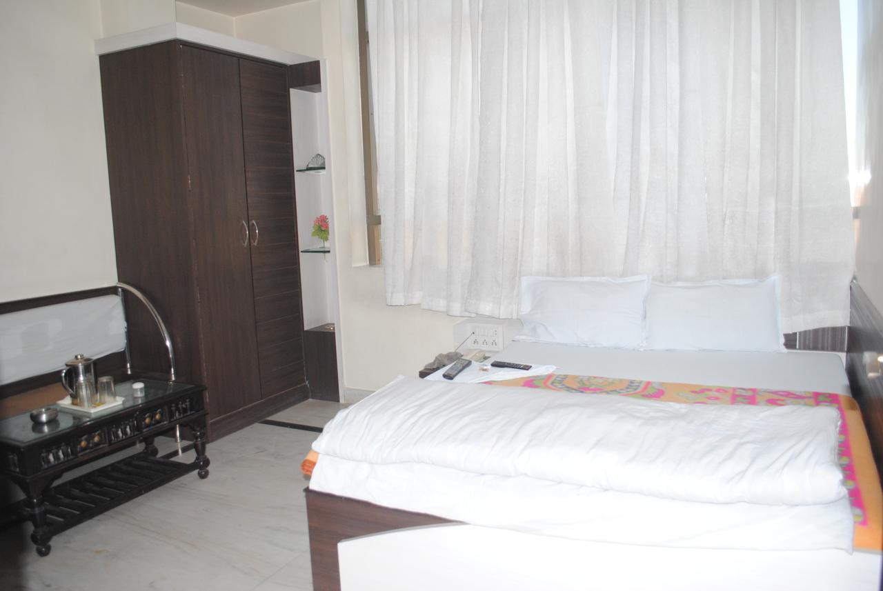 Hotel Vinayak Palace Nawalgarh Kültér fotó